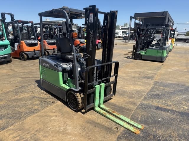 Battery Forklift — Auction (lot 8458-14003)