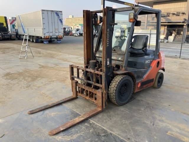 Forklift — Auction (lot 8458-14007)