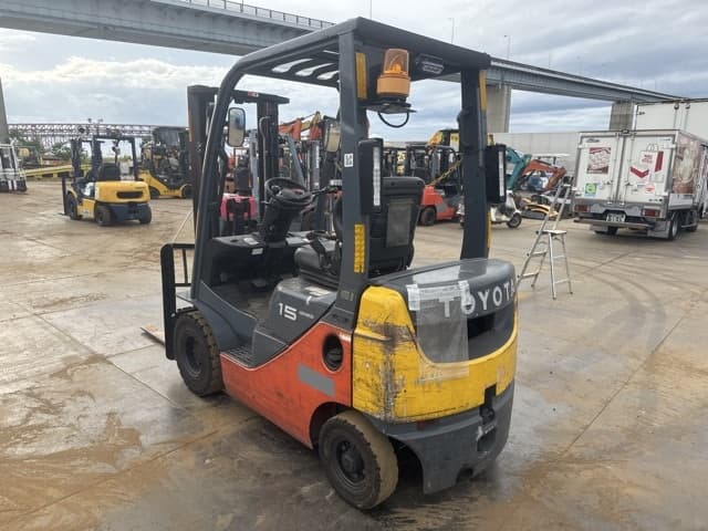 Forklift — Auction (lot 8458-14009)
