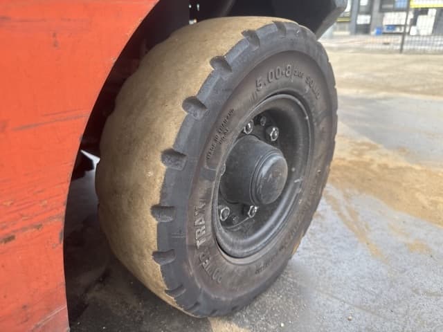 Forklift — Auction (lot 8458-14009)