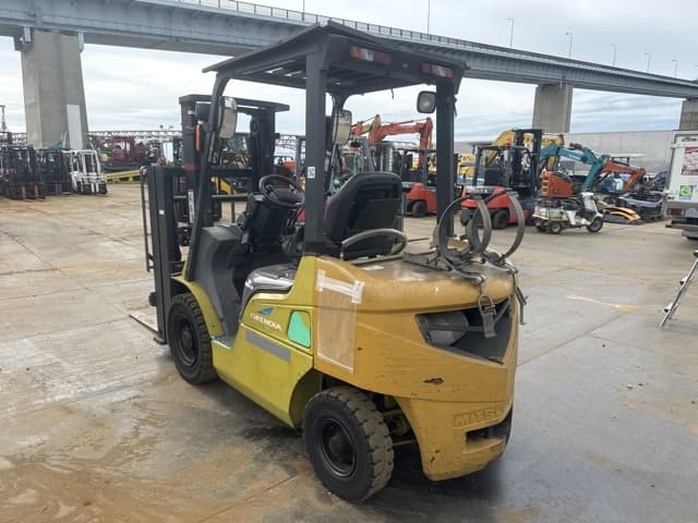 Forklift — Auction (lot 8458-14011)