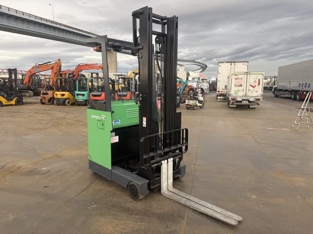 Reach Forklift — Auction (lot 8458-14016)