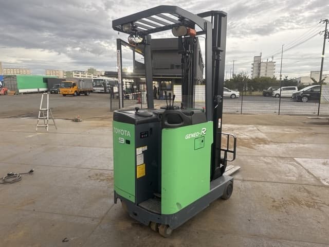 Reach Forklift — Auction (lot 8458-14016)