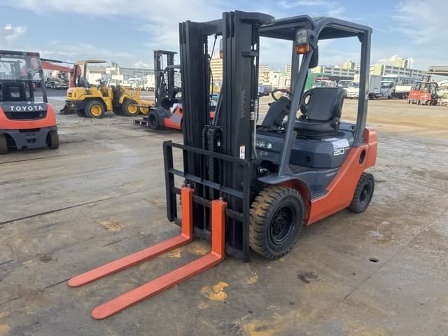 Forklift — Auction (lot 8458-14021)