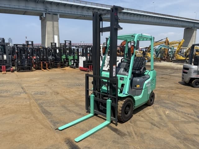 Forklift — Auction (lot 8458-14023)