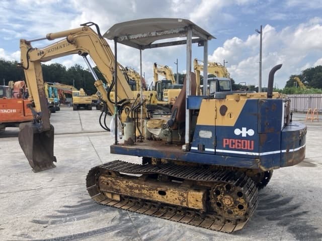 EXCAVATOR — Auction (lot 8458-144)