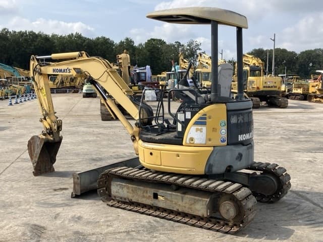 MINI EXCAVATOR — Auction (lot 8458-152)