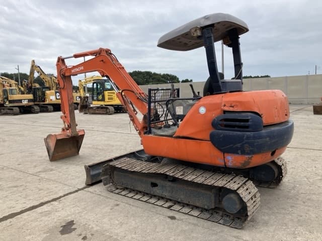 MINI EXCAVATOR — Auction (lot 8458-157)