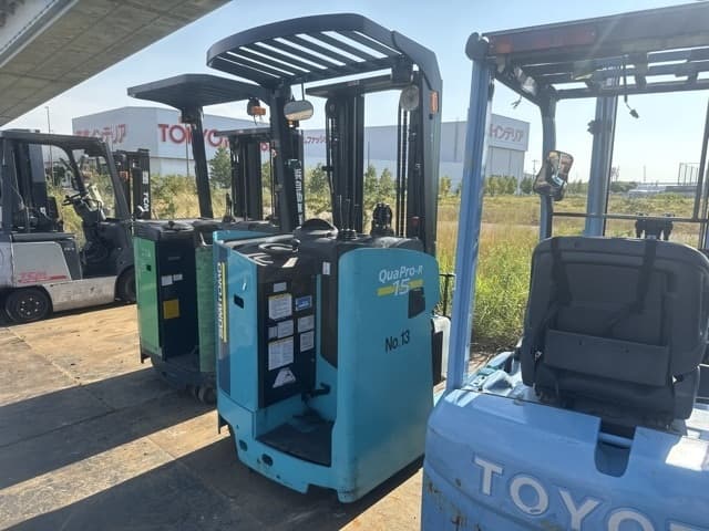 Reach Forklift — Auction (lot 8458-15803)
