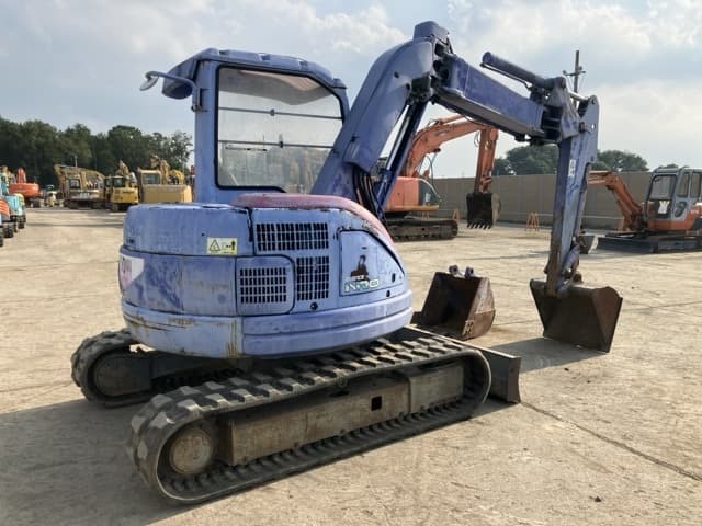 MINI EXCAVATOR — Auction (lot 8458-159)