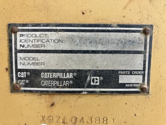 EXCAVATOR — Auction (lot 8458-162)