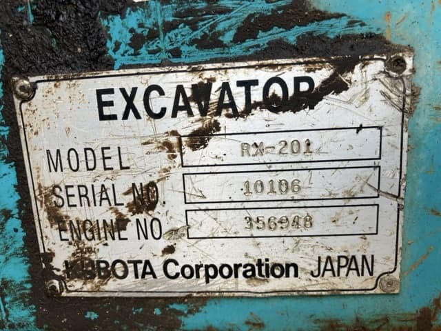 MINI EXCAVATOR — Auction (lot 8458-165)
