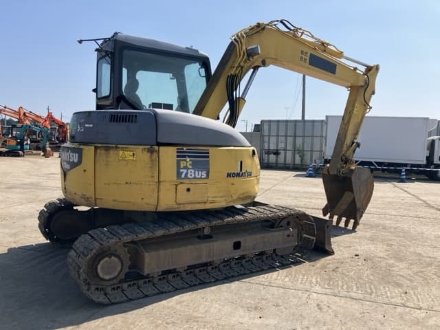 EXCAVATOR — Auction (lot 8458-17)