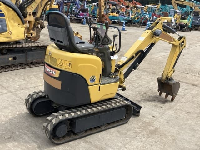 MINI EXCAVATOR — Auction (lot 8458-171)