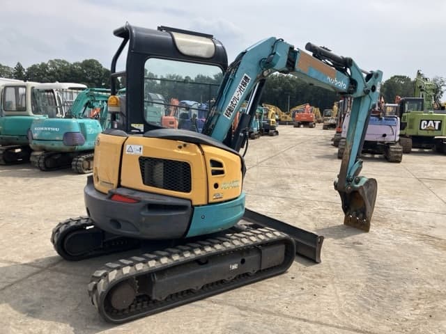 MINI EXCAVATOR — Auction (lot 8458-173)