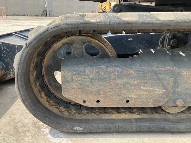 MINI EXCAVATOR — Auction (lot 8458-174)