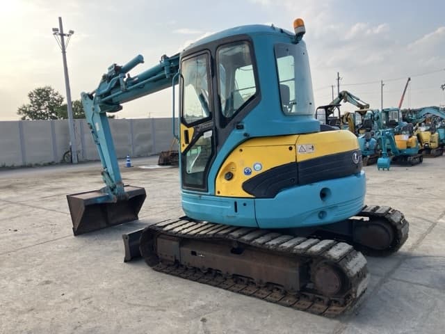 MINI EXCAVATOR — Auction (lot 8458-175)