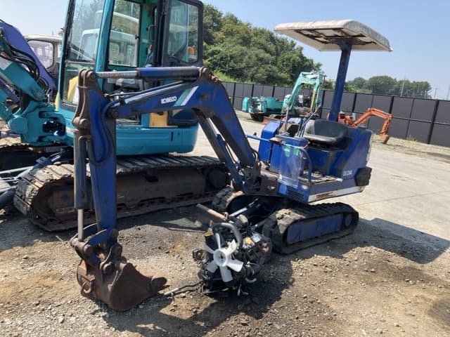 MINI EXCAVATOR — Auction (lot 8458-1804)
