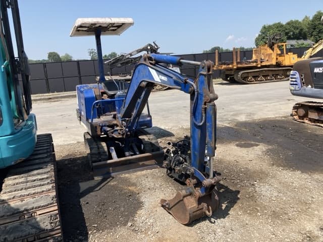 MINI EXCAVATOR — Auction (lot 8458-1804)