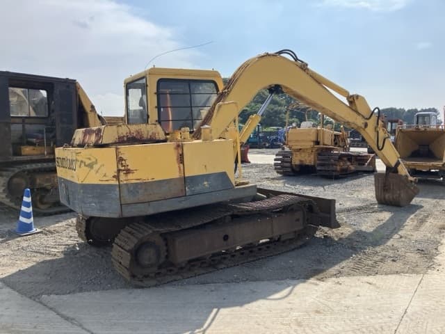 EXCAVATOR — Auction (lot 8458-1808)