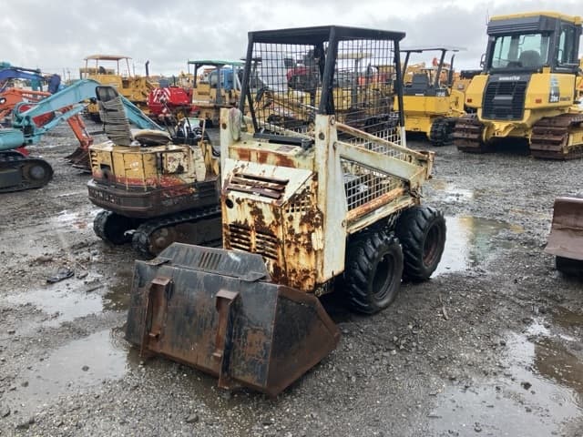 SKID STEER LOADER — Auction (lot 8458-1810)