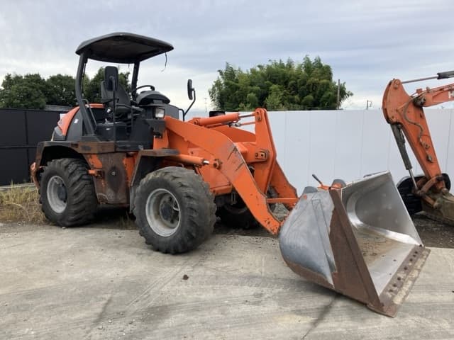 WHEEL LOADER — Auction (lot 8458-1816)