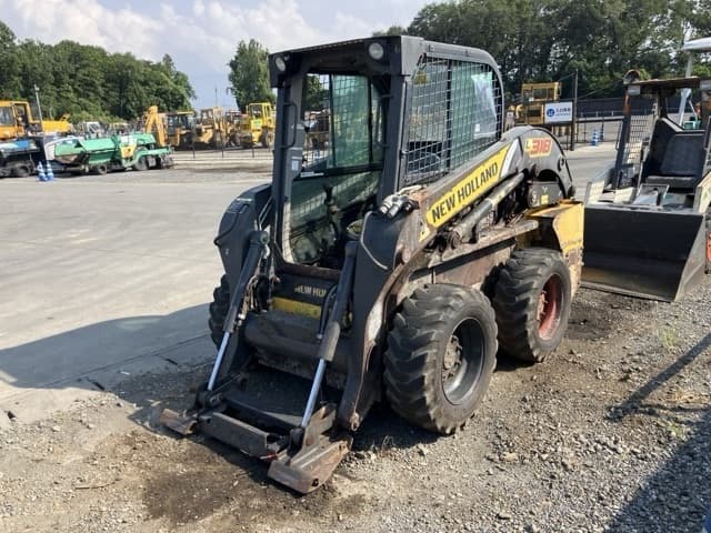 SKID STEER LOADER — Auction (lot 8458-1822)