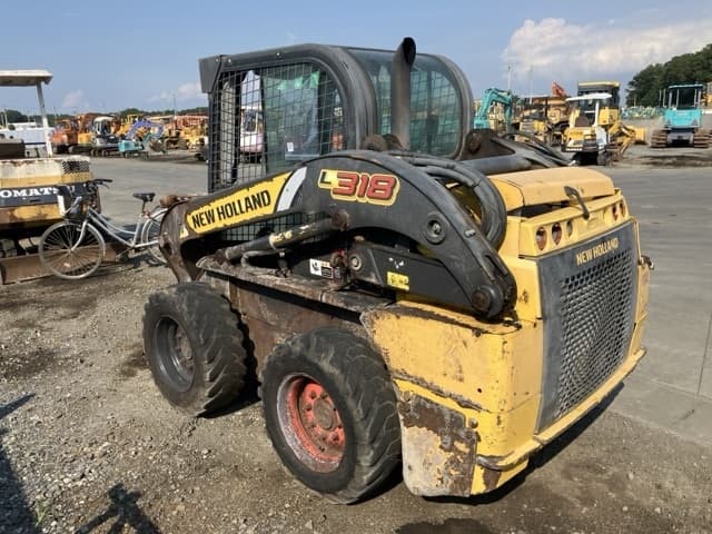 SKID STEER LOADER — Auction (lot 8458-1822)