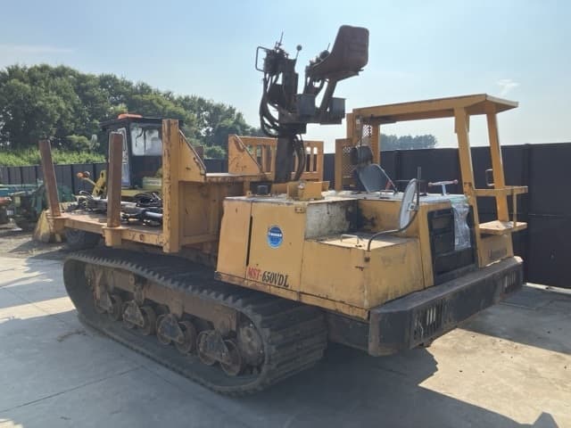 CRAWLER DUMP — Auction (lot 8458-1824)
