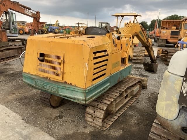 MINI EXCAVATOR — Auction (lot 8458-1827)