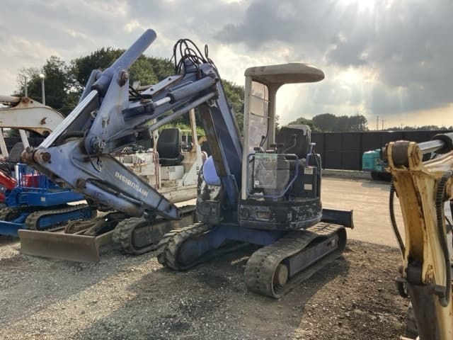 MINI EXCAVATOR — Auction (lot 8458-1829)