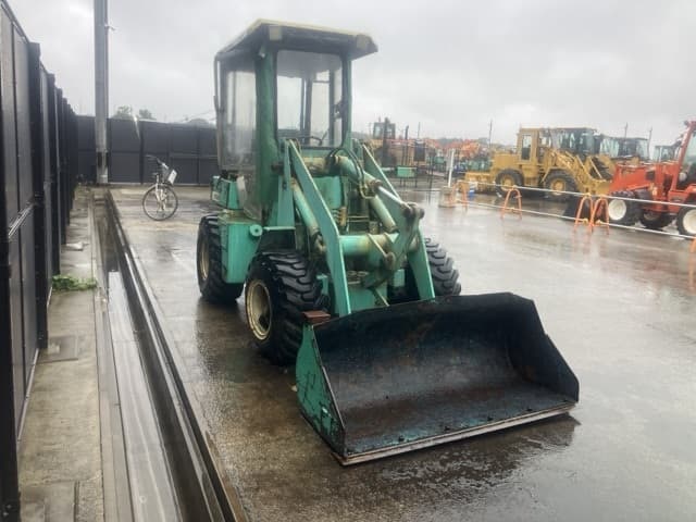 MINI WHEEL LOADER — Auction (lot 8458-1831)
