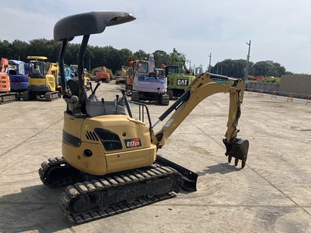 MINI EXCAVATOR — Auction (lot 8458-184)