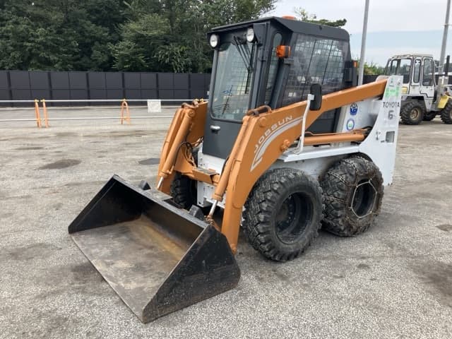 SKID STEER LOADER — Auction (lot 8458-186)