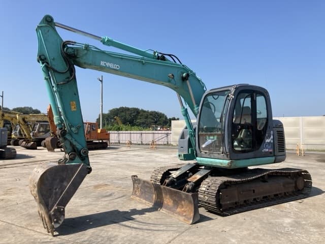 EXCAVATOR — Auction (lot 8458-19)