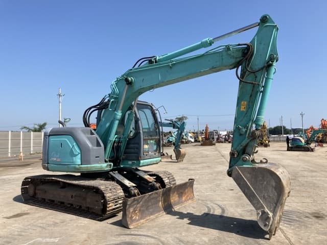 EXCAVATOR — Auction (lot 8458-19)