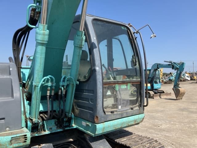 EXCAVATOR — Auction (lot 8458-19)