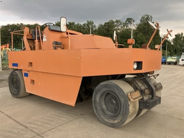 Tire Roller — Auction (lot 8458-190)