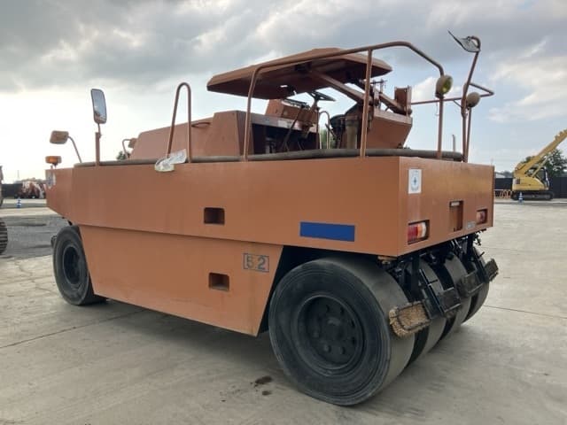 Tire Roller — Auction (lot 8458-190)