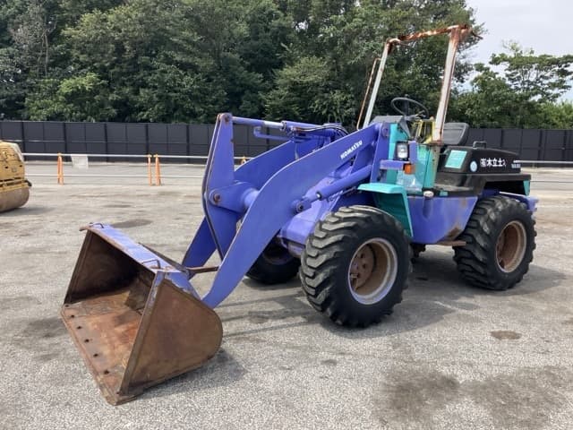 MINI WHEEL LOADER — Auction (lot 8458-193)