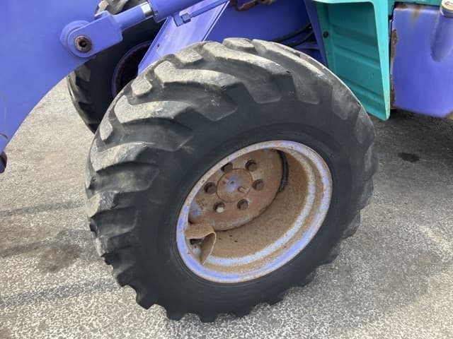 MINI WHEEL LOADER — Auction (lot 8458-193)