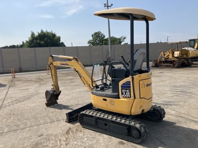 MINI EXCAVATOR — Auction (lot 8458-194)