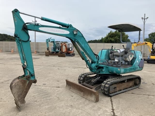 MINI EXCAVATOR — Auction (lot 8458-197)