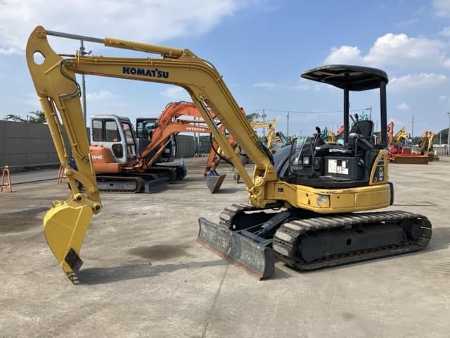 MINI EXCAVATOR — Auction (lot 8458-2)