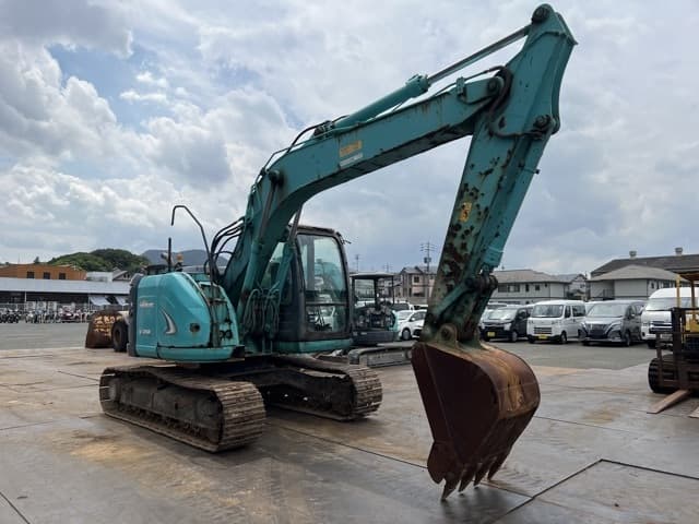 EXCAVATOR — Auction (lot 8458-20001)