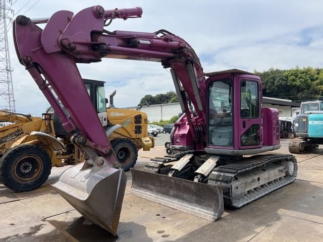 EXCAVATOR — Auction (lot 8458-20004)