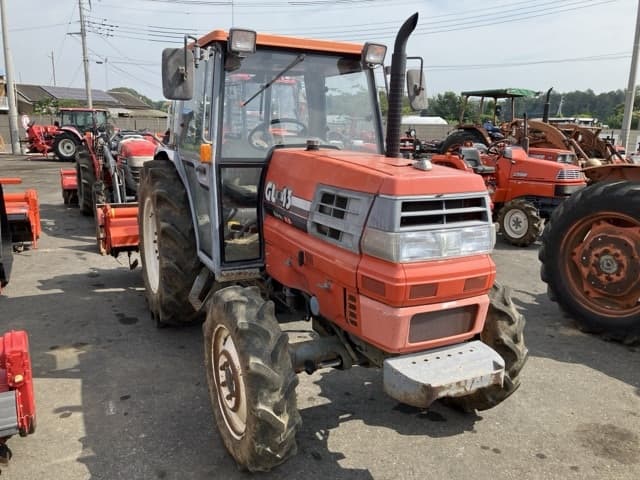 Tractor — Auction (lot 8458-2015)