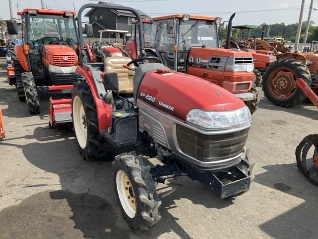 Tractor — Auction (lot 8458-2018)