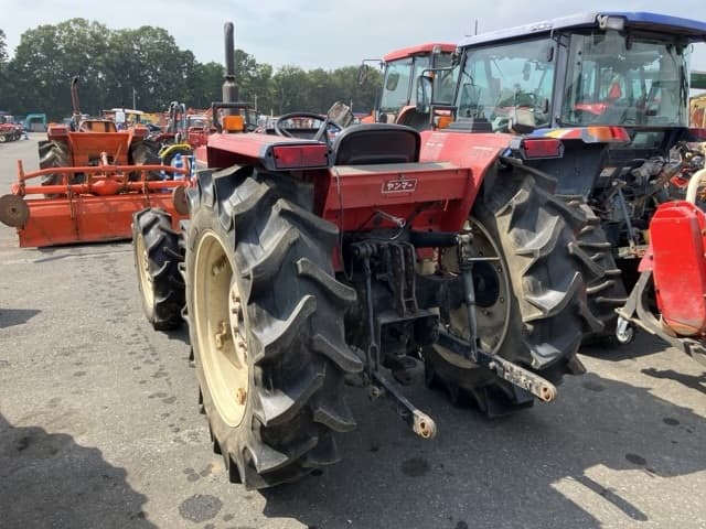 Tractor — Auction (lot 8458-2021)