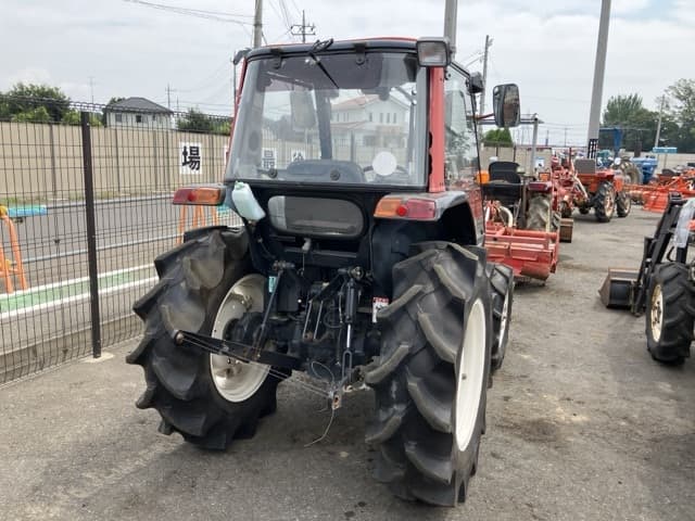 Tractor — Auction (lot 8458-2026)